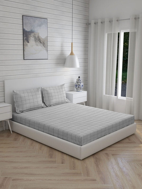 Wizard 100% Cotton Fine Grey Colored Checkered Print King Bed Sheet Set