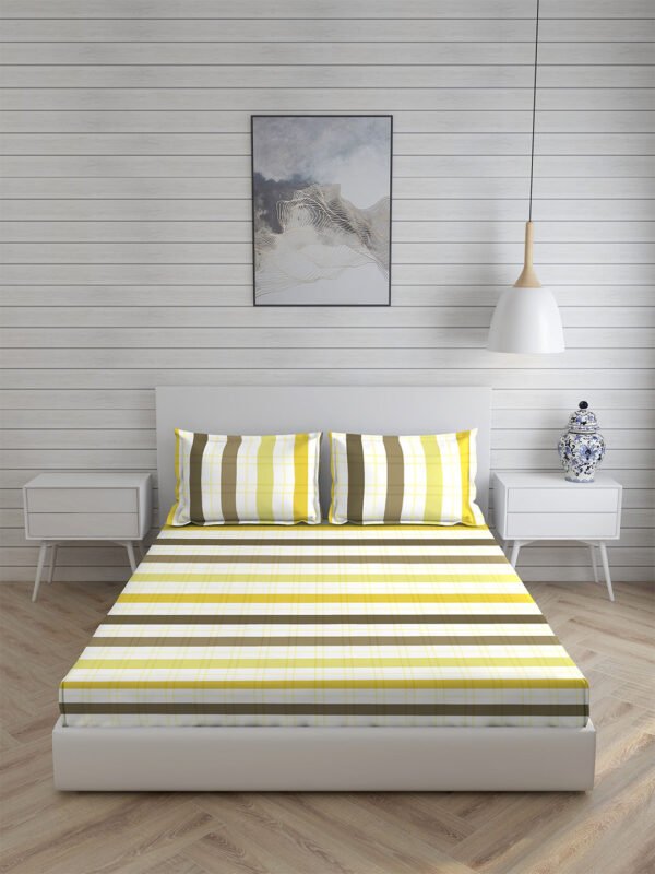 Akira 2 225 TC Chief Value Cotton Super Fine White/Yellow Colored Checkered Print King Bed Sheet Set